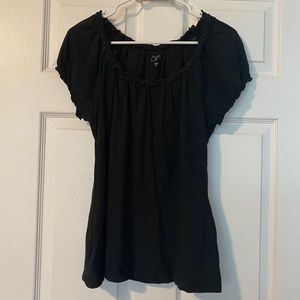 🪴 3/$10 Ann Taylor Loft Tee